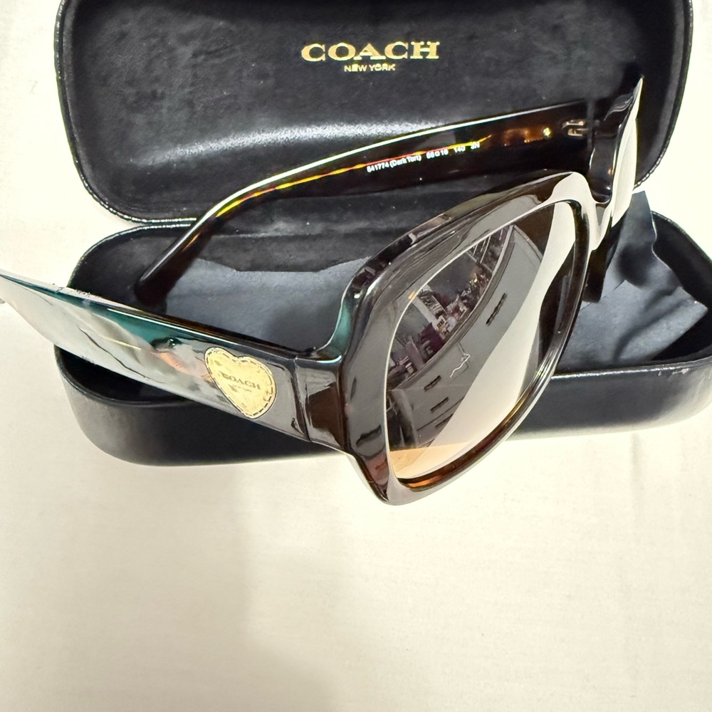 Coach HC 8251 (l 1052 ) lady new without tag - Picture 5 of 6